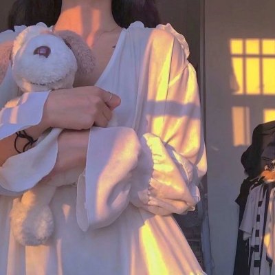 罗特岛的妇女